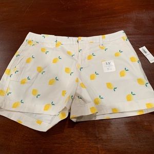 Lemon Print Shorts